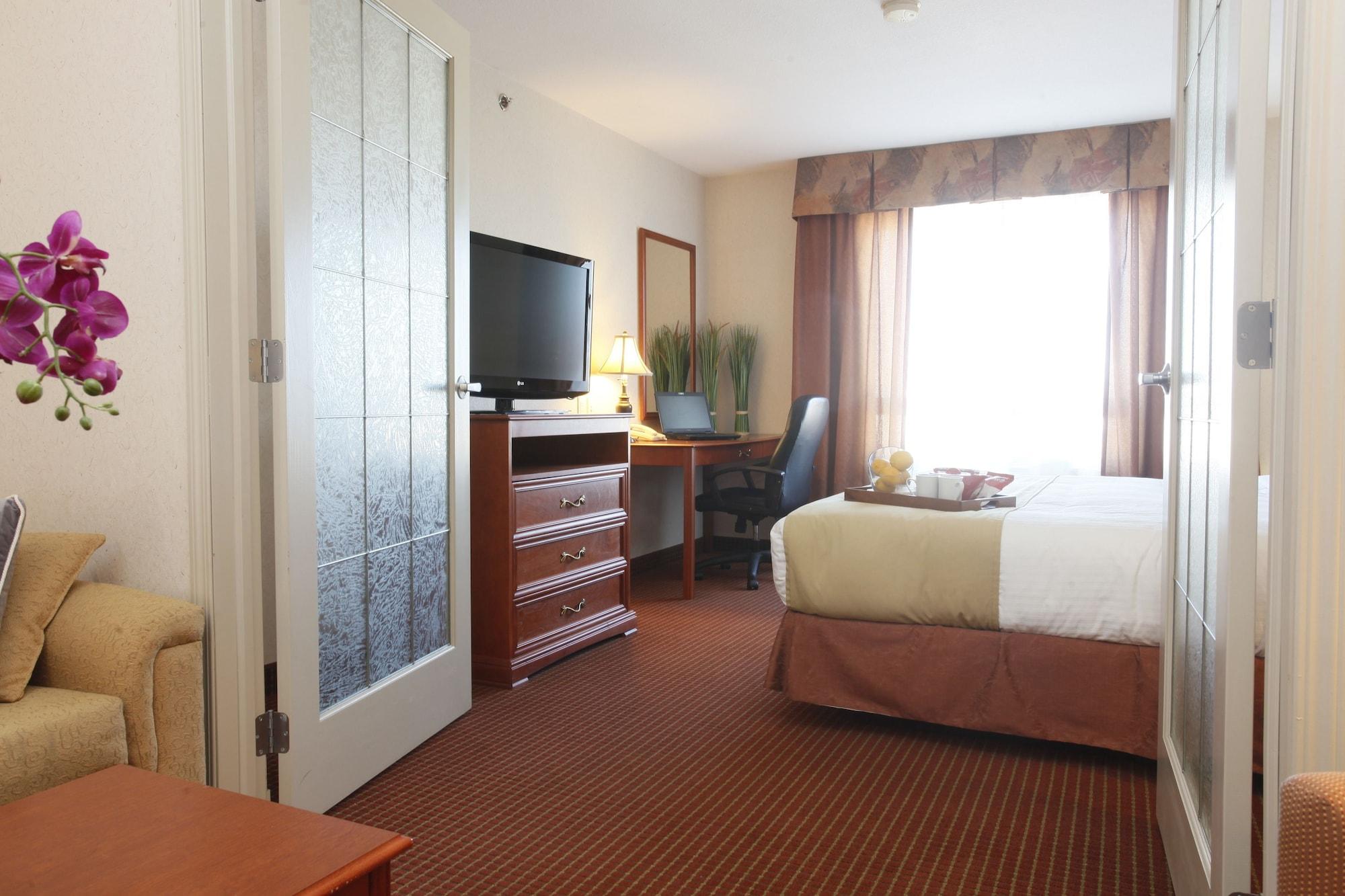 Stonebridge Hotel Dawson Creek Esterno foto