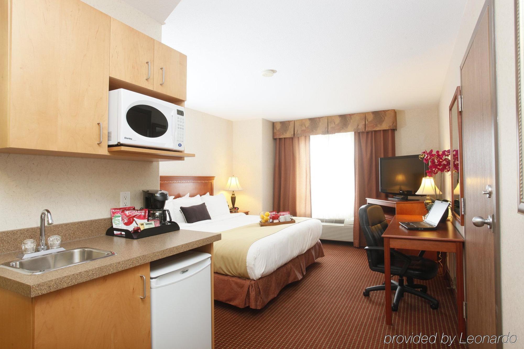 Stonebridge Hotel Dawson Creek Esterno foto